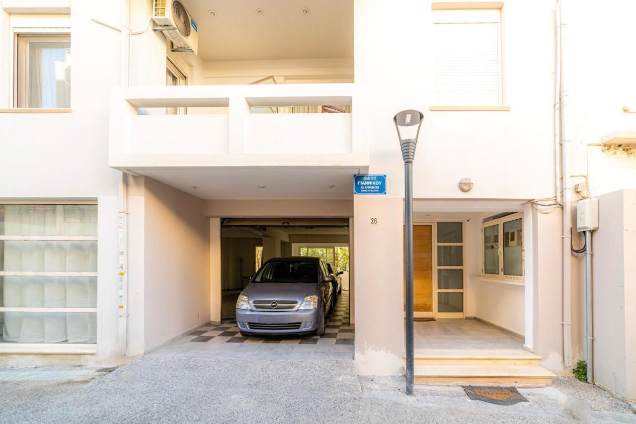 Luxury Town Center Suite Apt A2 Iráclio Exterior foto