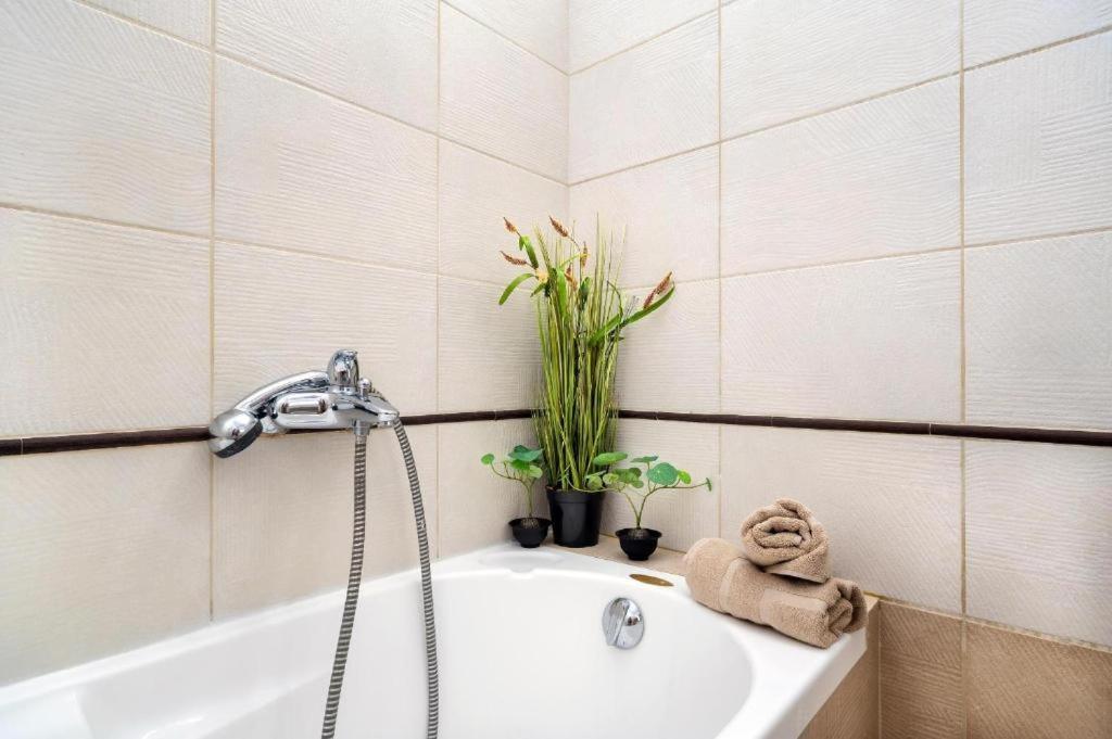 Luxury Town Center Suite Apt A2 Iráclio Exterior foto